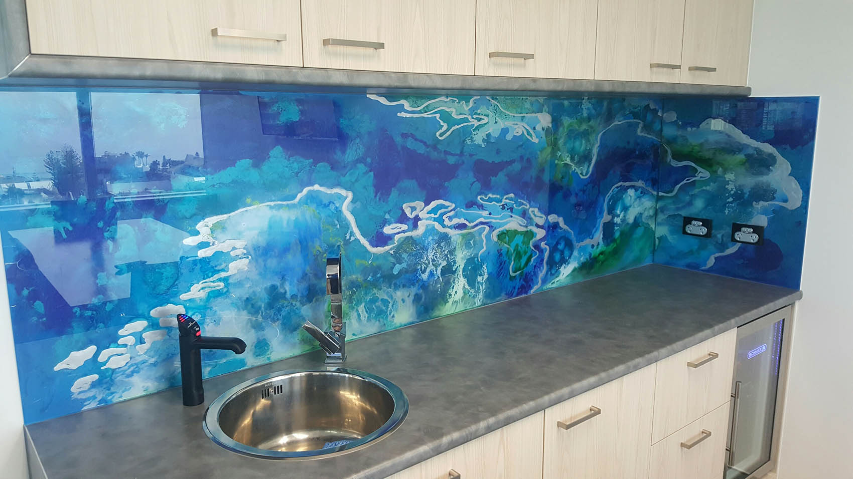 Kitchen Tiles Gold Coast custom kitchen splashbacks | voodoo glass gold coast Kitchen Tiles Gold Coast custom kitchen splashbacks | voodoo glass gold coast